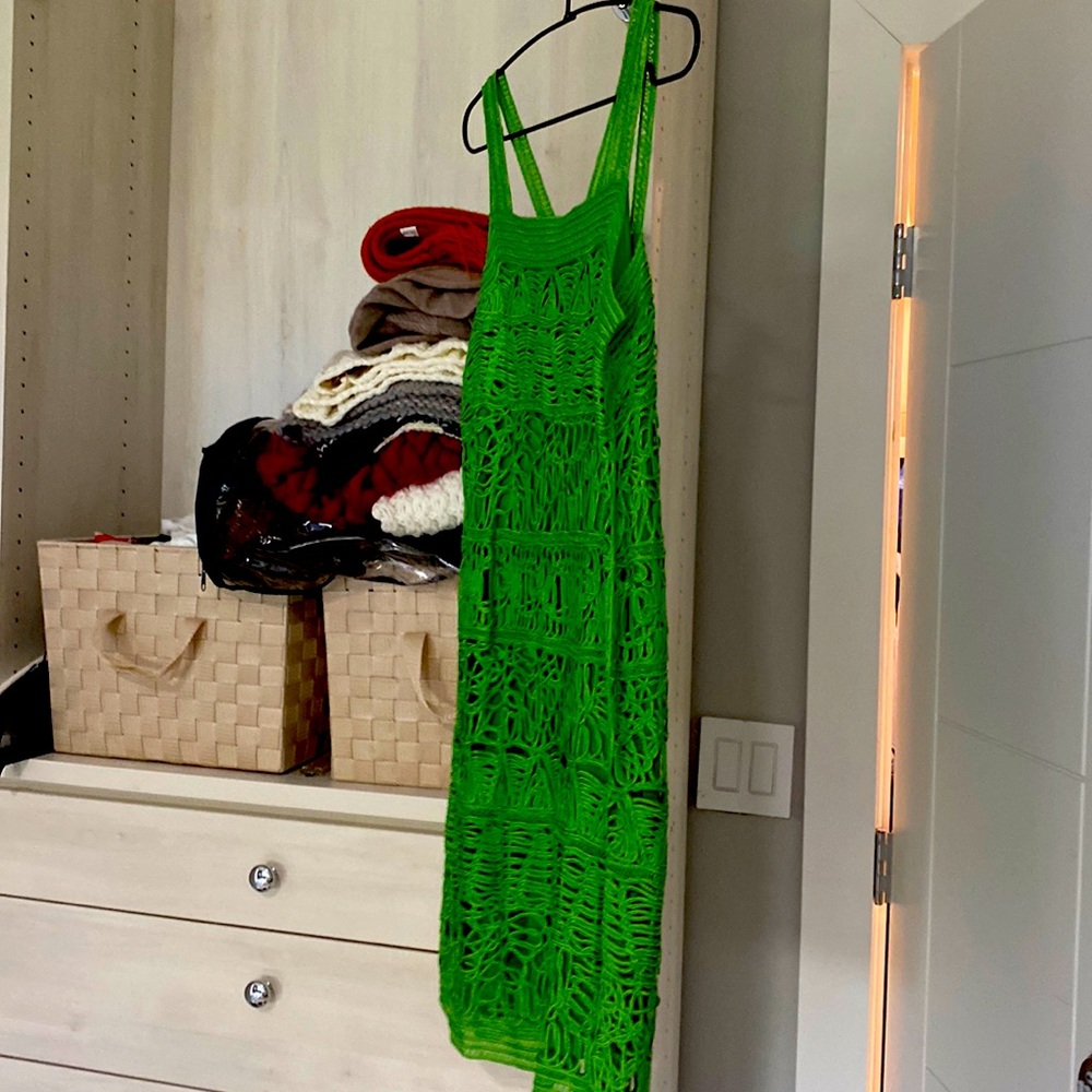 Elegant and casual green dress